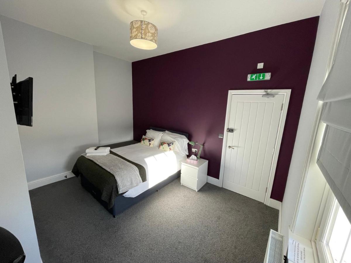 Arlan House, Central Basingstoke Hotel Екстер'єр фото