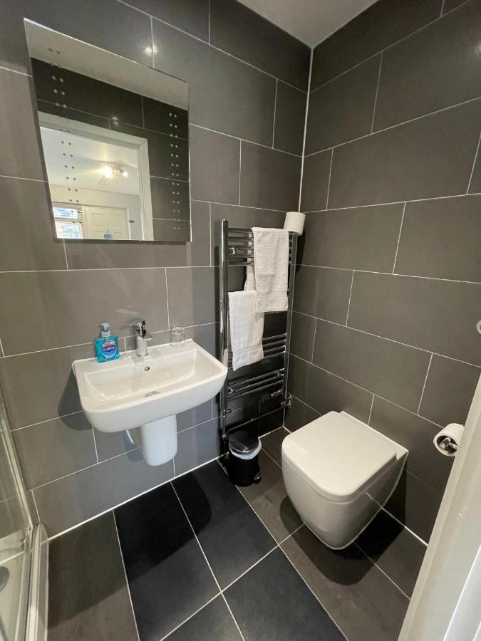 Arlan House, Central Basingstoke Hotel Екстер'єр фото