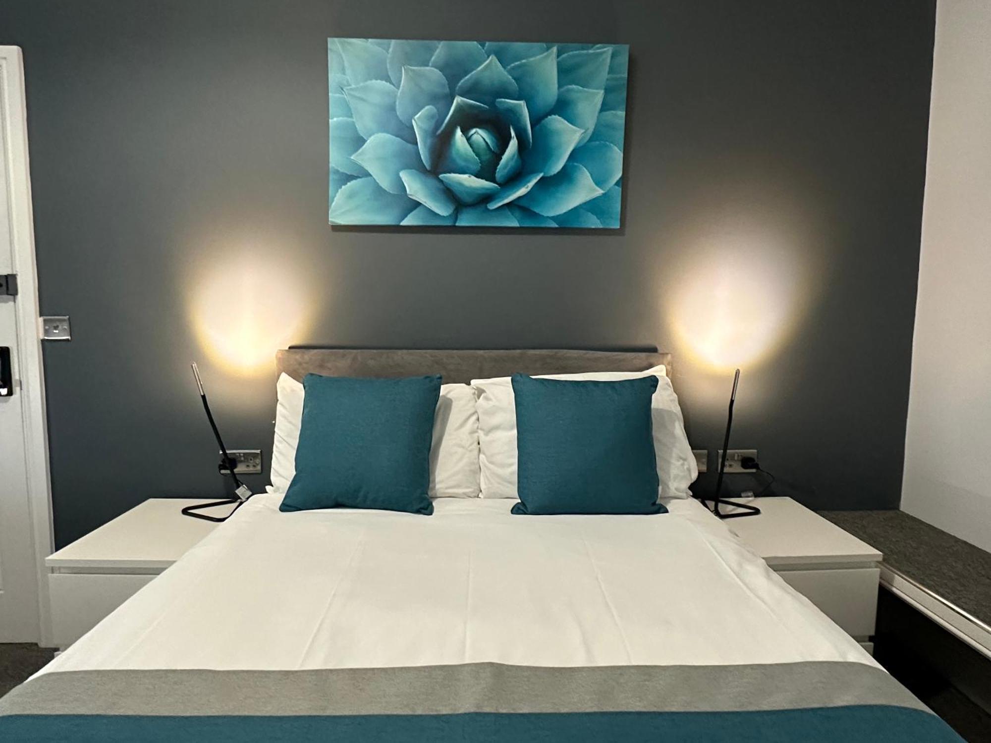 Arlan House, Central Basingstoke Hotel Екстер'єр фото